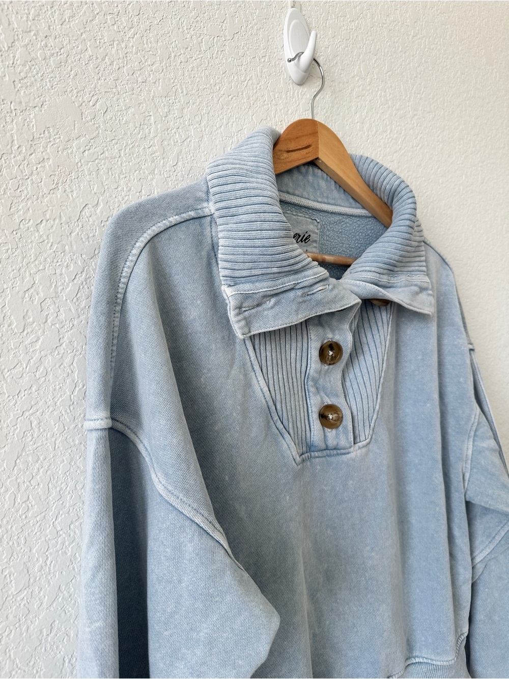 Aerie Size Medium Blue Oversized Button Collar Sweater - Picture 3 of 9